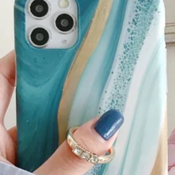Free 2 Screen Protector With Water green Phone Case - Picture 2 of 6